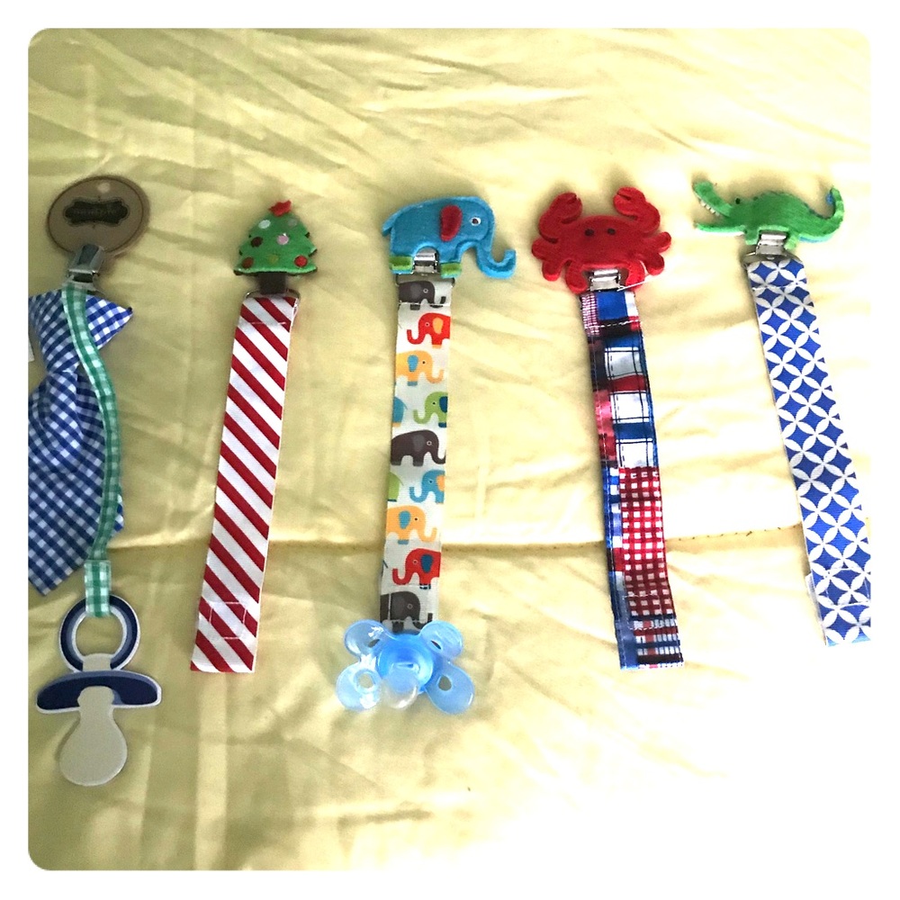 Mudpie pacifier clips